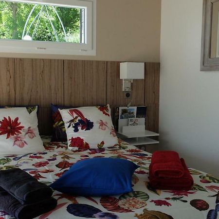 La Cadanise, Suite Etoilee Saint-Eloy-les-Mines ภายนอก รูปภาพ