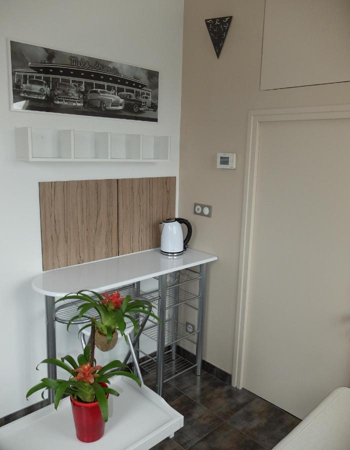 La Cadanise, Suite Etoilee Saint-Eloy-les-Mines ภายนอก รูปภาพ