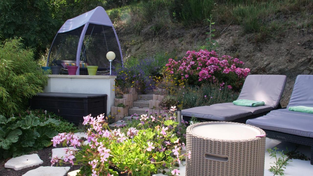 La Cadanise, Suite Etoilee Saint-Eloy-les-Mines ภายนอก รูปภาพ