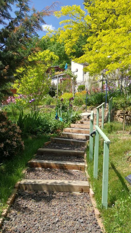 La Cadanise, Suite Etoilee Saint-Eloy-les-Mines ภายนอก รูปภาพ