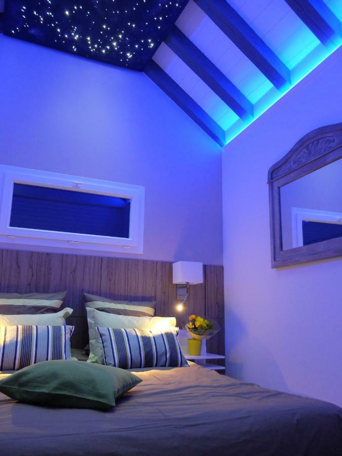La Cadanise, Suite Etoilee Saint-Eloy-les-Mines ภายนอก รูปภาพ