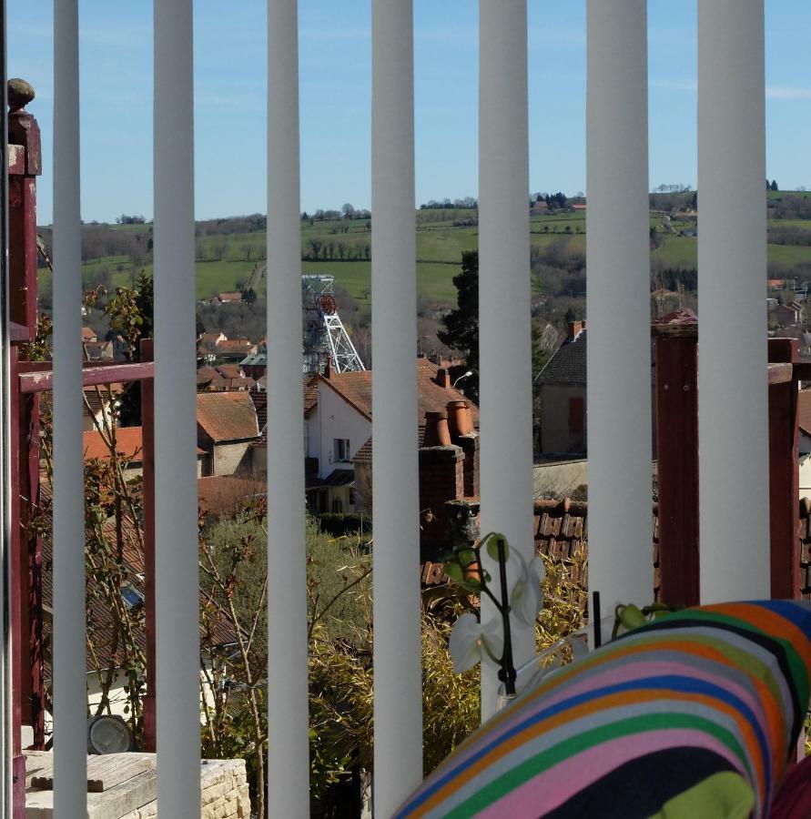 La Cadanise, Suite Etoilee Saint-Eloy-les-Mines ภายนอก รูปภาพ